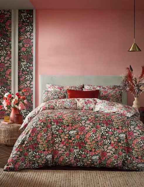 Graham & Brown Wallflower Reversible Floral Mako Cotton Sateen Bedding Set, Multicolour, W: 140 cm, L: 200 cm