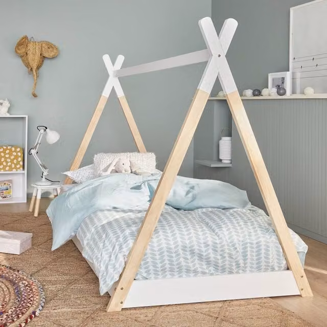 sweeek Single Kid's Teepee Bed in White with Natural Pine Slatted Base, W/D/H: 90 x 190 x 136 cm – 1