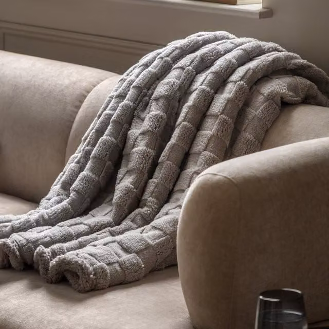 Terrys Checked Sherpa Fluffy Fleece Throw in Beige and Grey, W: 140 cm, L: 180 cm