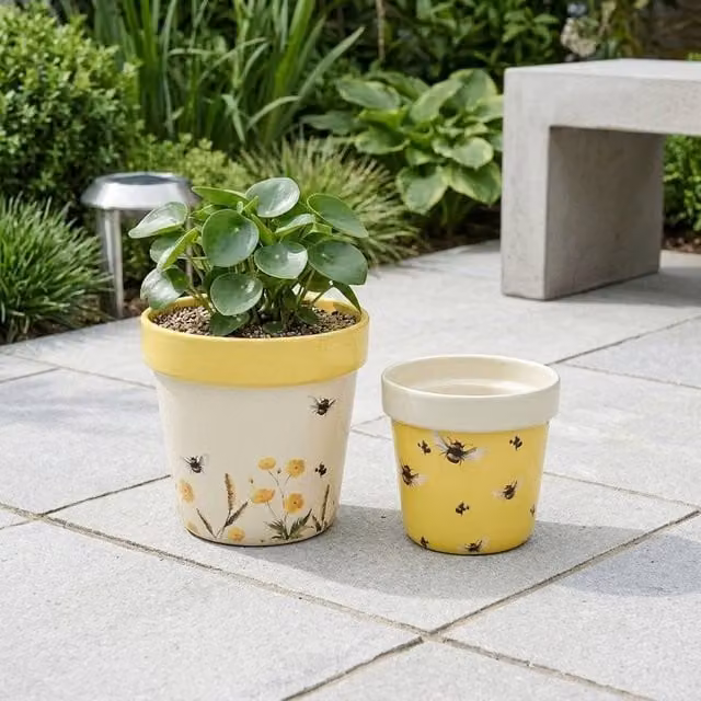 Garden Greatness Duo Bee Motif Ceramic Planter Pot Set in Yellow, White and Multicolour