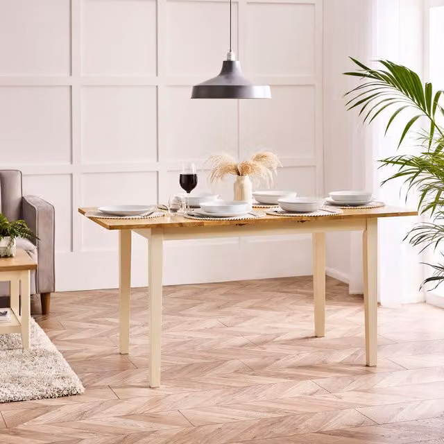 FurnitureboxUK Salcombe Oak Wood Extending Kitchen Dining Table with Cream Legs