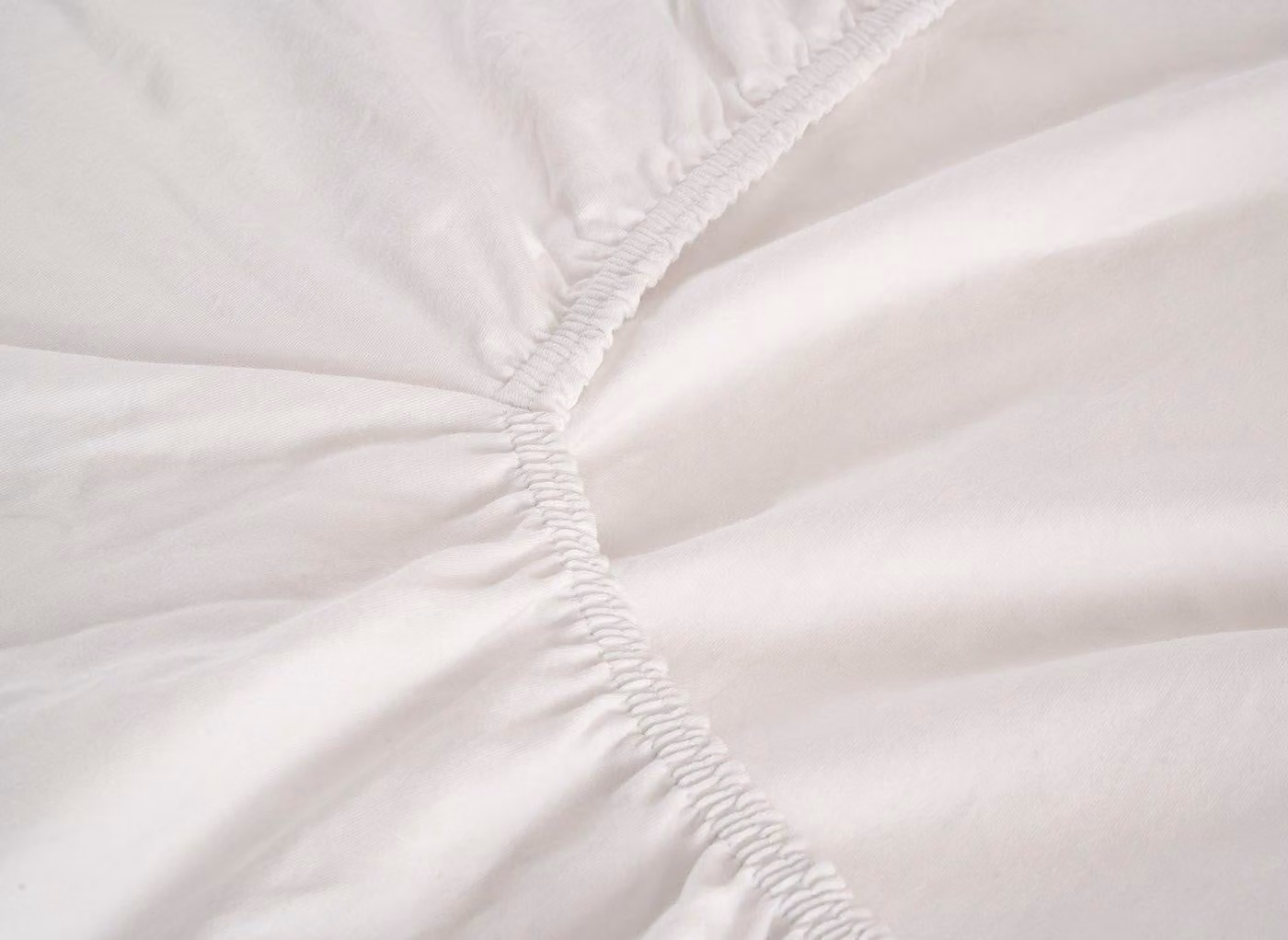 Tempur-Fit White Cotton Jersey Super King Fitted Sheet, W: 200 cm x L: 200 cm