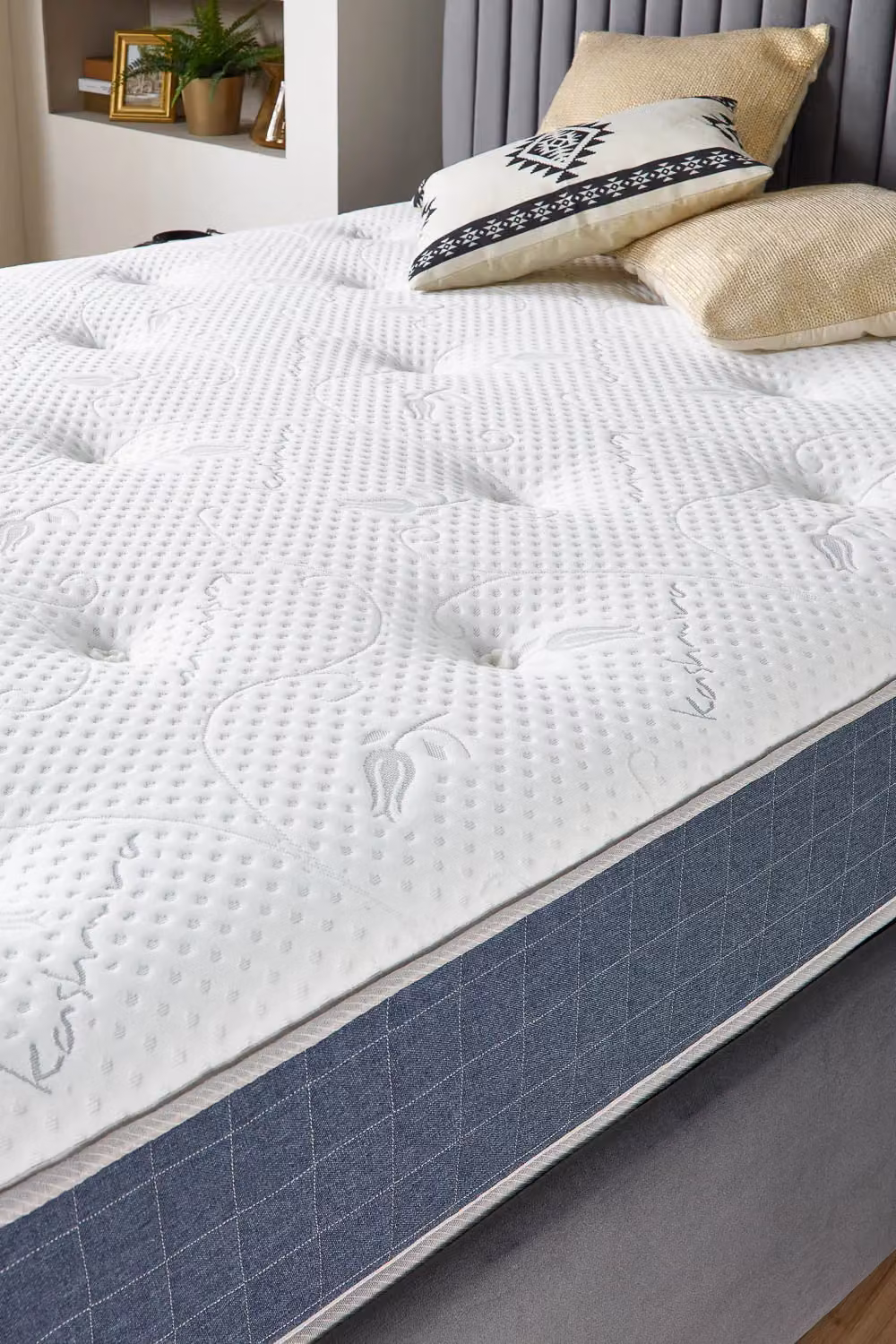 Aspire Cashmere Duo Season Pocket+ Hybrid Mattress in White, King Size (W/D/H: 180 x 200 cm) – 3