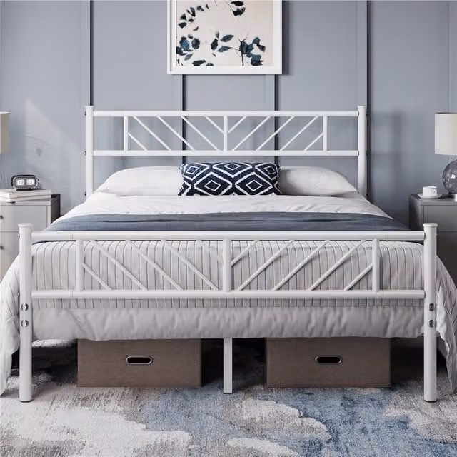 Yaheetech Minimalist Metal Bed Frame in White, W/D/H: 140 x 200 cm