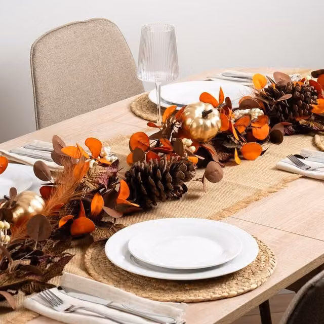 Scottish Everlastings Ltd Autumn Floral Garland in Brown, Gold, White and Orange – 1