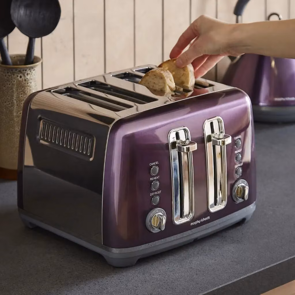 Morphy Richards Accents 4 Slice Toaster in Metallic Purple – 3
