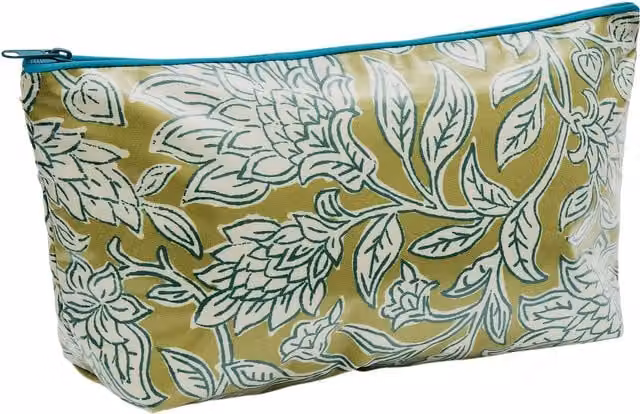 Land & Shore Rowallane Small Freestanding Cotton Wash Bag, Green