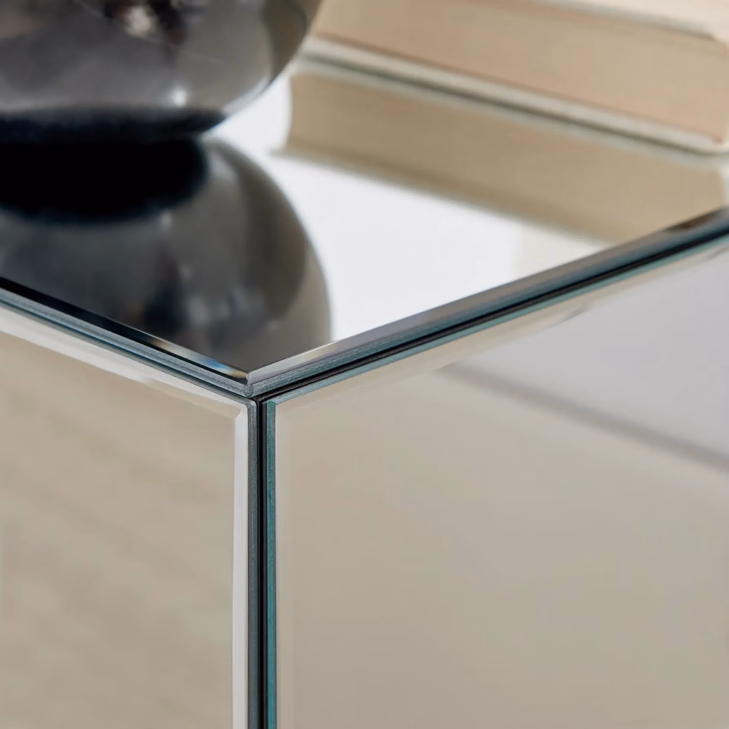 FurnitureboxUK Celeste Single Drawer Mirrored Bedside Table with Silver Chrome Cross Legs in Grey and Silver – 3