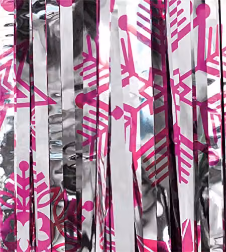 Netagon Pink Shimmer Tinsel Curtain with Snowflake Design, W: 1 m, H: 2.5 m – 3
