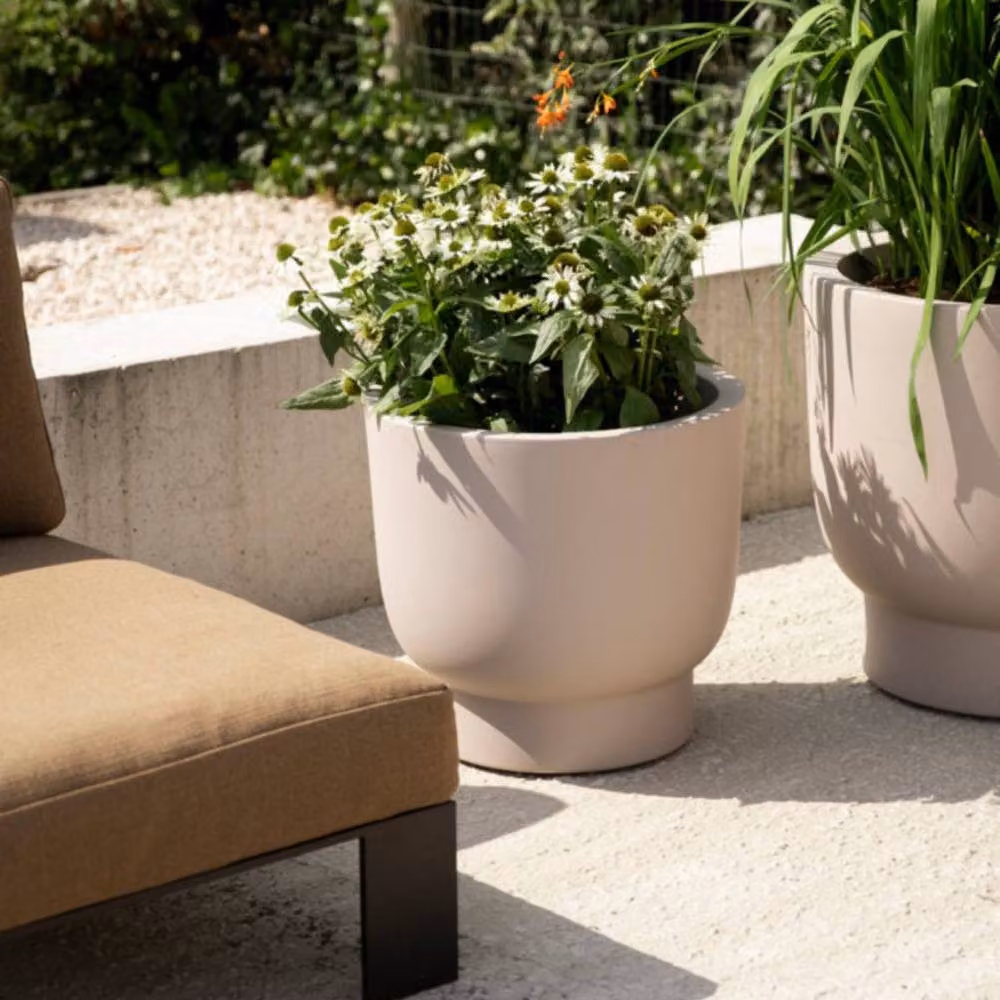 Charles Bentley Elho Amber Grail 40 Plant Pot in Beige for Indoor and Outdoor Use – 2
