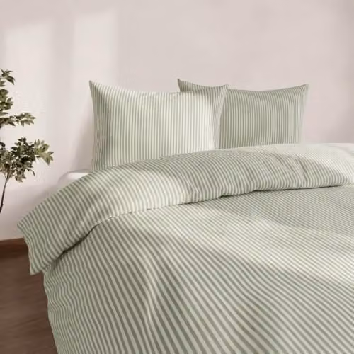 Martex Studio Edition Green Pinstripe Polycotton Duvet Cover and Pillowcase Set, W/D/H: 137 x 200 cm