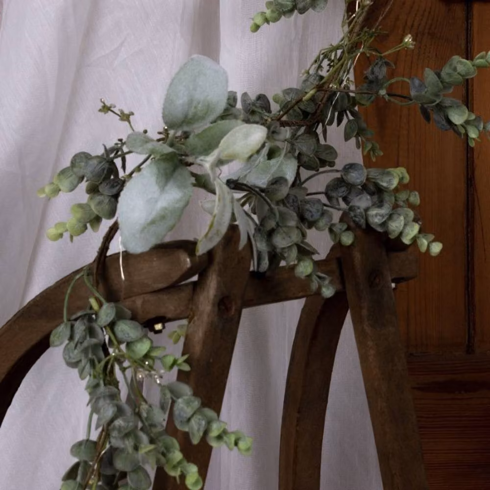 Lemon Pavilion Furniture and Decor LED Winter Garland with Eucalyptus and Lambs Ear, Green, Length: 153 cm – 3