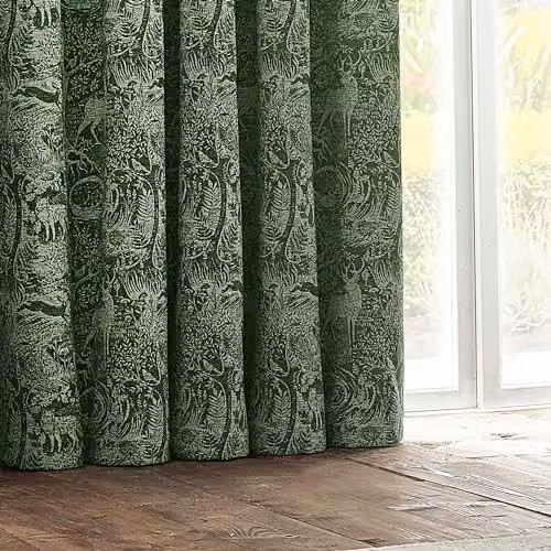 Riva Home Winter Woods Chenille Eyelet Curtains, Green, 2 Panels, Width: 229 cm, Drop: 183 cm – 4