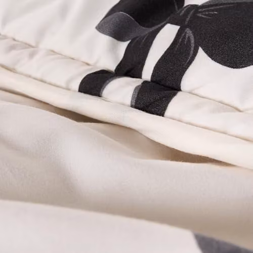 OHS Single 10.5 Tog Coverless Microfibre Duvet and Pillowcase Set, W/D/H: 135 x 200 cm, Monochrome Black, White and Beige – 3