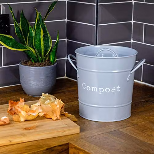 Harbour Housewares Vintage Kitchen Compost Bin, 3.2L Grey Steel Countertop Food Waste Caddy with Removable Inner Liner – 2