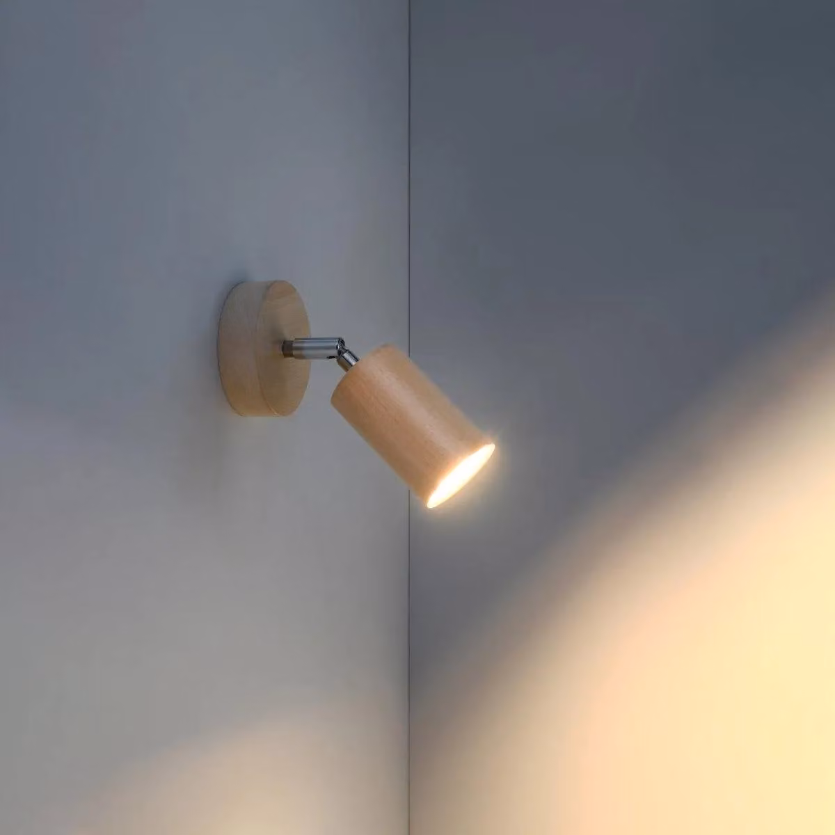 Sollux Lighting Scandinavian Wood Wall Lamp in Brown, W/D/H: 20 x 10 x 20 cm – 2