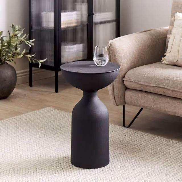 Wyld and Coco Lumen Geometric Black Metal Side Table, Diameter: 36 cm, Height: 56 cm – 1