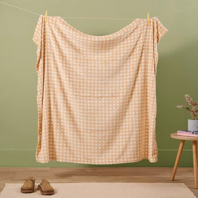 Furn Yellow Gingham Check Soft Fleece Throw, W/D/H: 130 x 150 cm