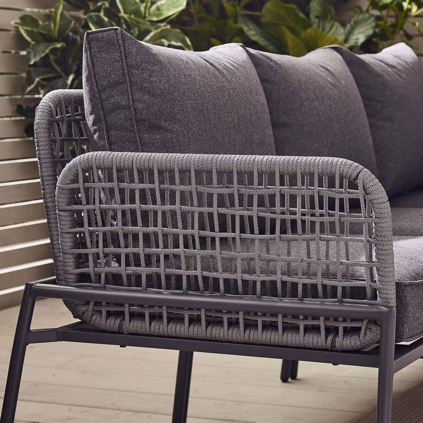 FurnitureboxUK Maldives 5 Seat L-Shape Outdoor Rattan Garden Sofa Set with Coffee Table in Grey – 3