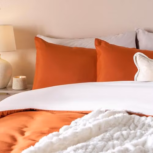 OHS Reversible Plain Microfibre Polyester Duvet Cover and Pillowcase Set in Rust, Sand and Orange, Duvet Cover: 200 x 200 cm, Pillowcases: 50 x 75 cm – 2