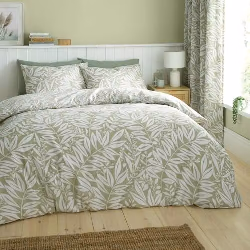 Catherine Lansfield Sorrel Leaf Reversible Double Duvet Cover and Pillowcase Set, Green – 1