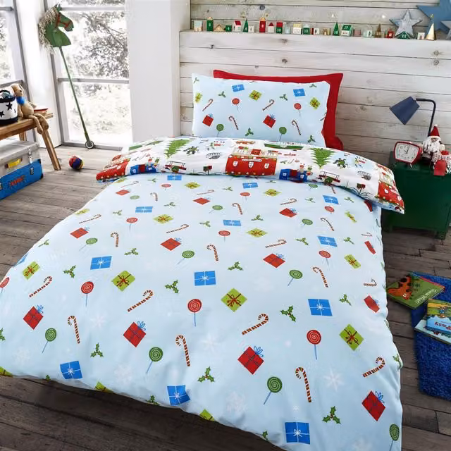 Portfolio Home Village Christmas Duvet Cover Set, White, 140 x 200 cm