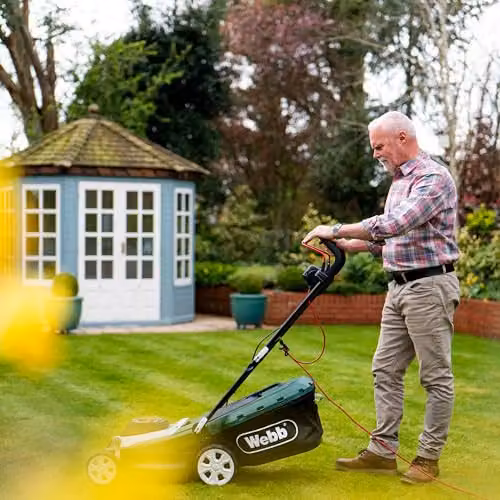 Webb Supreme WEER40RR Electric Rotary Lawnmower with Rear Roller, 1800W Motor, 40cm Cutting Width and 45L Collection Bag – 4