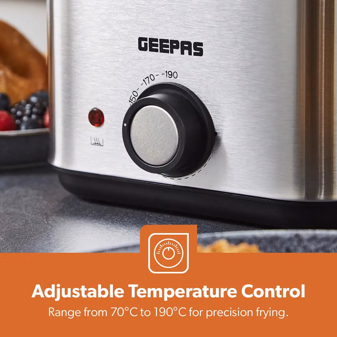 Geepas 1.5L Deep Fryer with Stainless Steel Housing and Adjustable Thermostat in Silver – 3