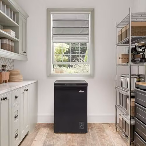 Willow W99CFB Freestanding 99L Chest Freezer with Removable Storage Basket, Black – 2