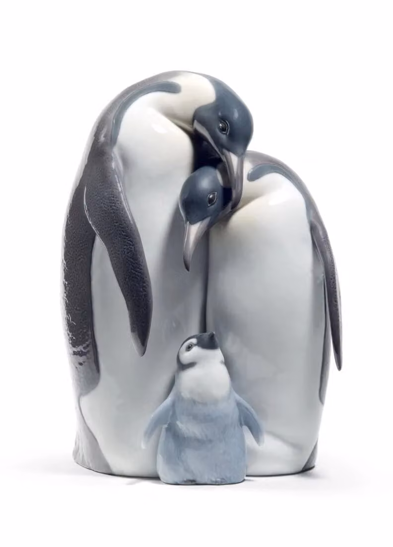 Lladró Penguin Family Porcelain Figurine in Black