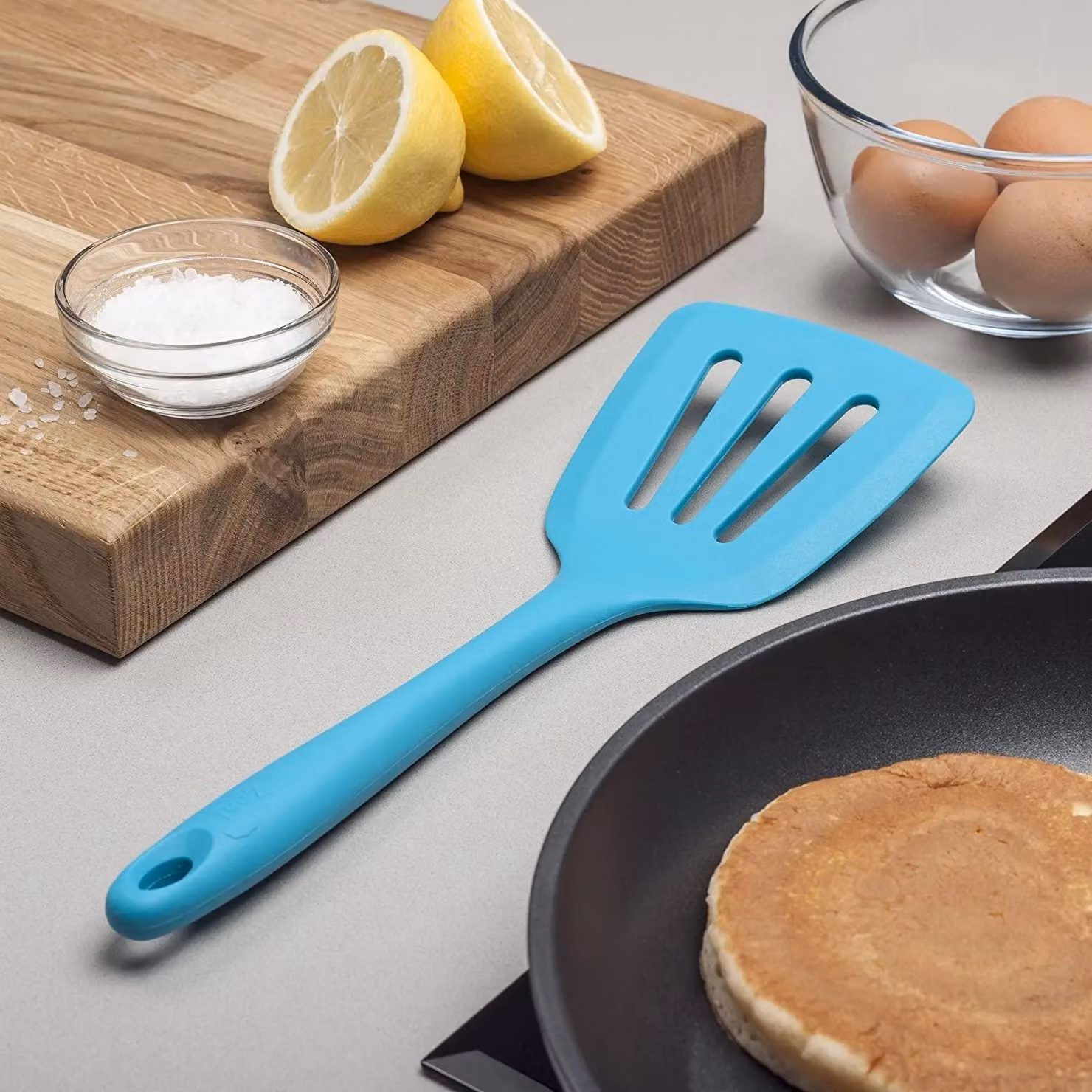 Zeal Silicone Non-Stick Slotted Fish Slice and Cooking Turner, 30cm, Turquoise Blue – 2