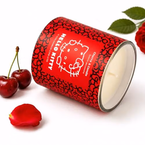 Hello Kitty Scented Candle Cherry and Rose, 213g – 3