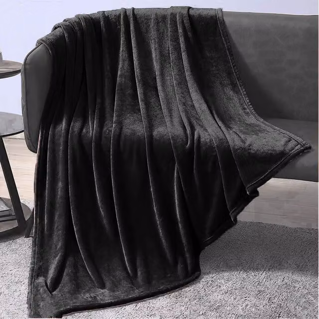 Ezysleep Faux Fur Super Soft Fluffy Throw in Black, Width: 140 cm