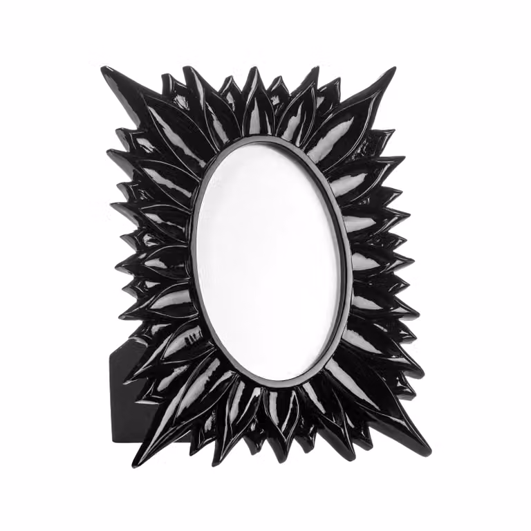 Orsina Raspberry Single Rectangular Wall Photo Frame in Black for 10x15 cm Images