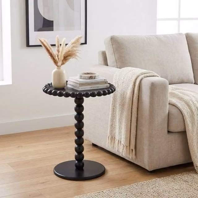 Garden Greatness Maison Urban Pearl Side Table in Black