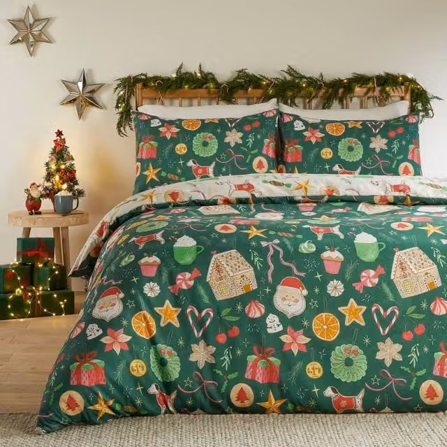 Duvet Day Festive Treats Christmas Duvet Cover Set in Green, W/D/H: 200 x 200 cm