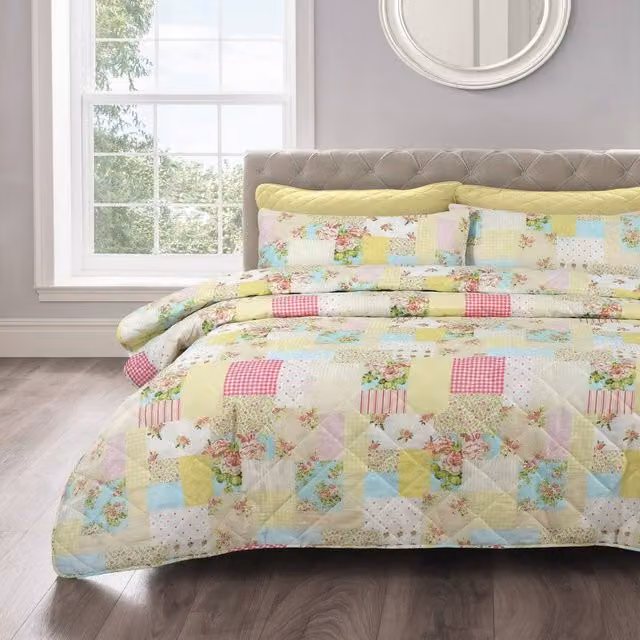Velosso Candice Floral Patchwork Printed Quilted Bedspread Set in Multicolour