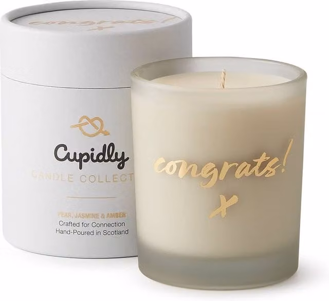 Cupidly Congrats Celebration Soy Wax Candle in White, 200g – 1