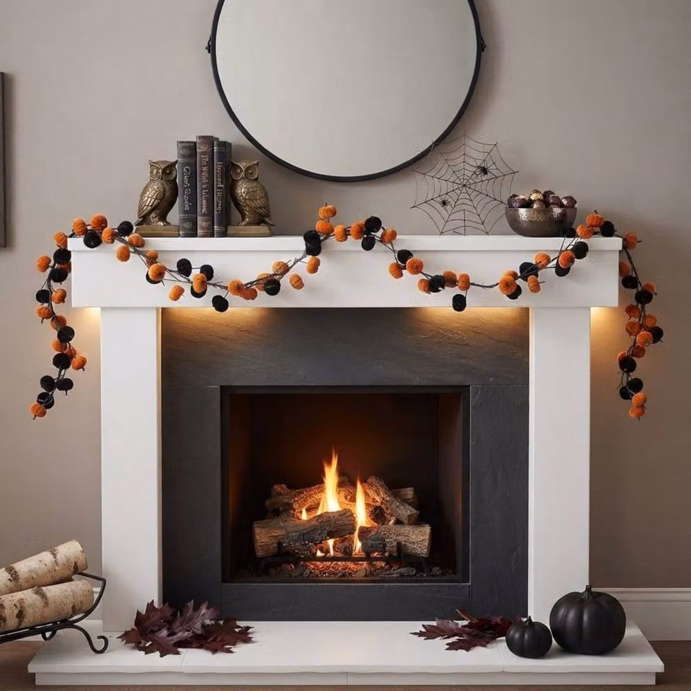Garden Greatness Haunted Halloween Velvet Pumpkin Garland in Black, Orange and Multicolour – 3