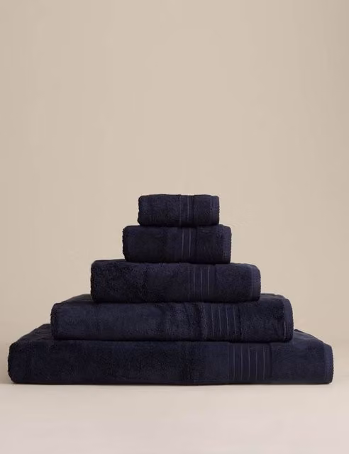 M&S Fluffy Quick-Drying Egyptian Cotton Towel in Blue