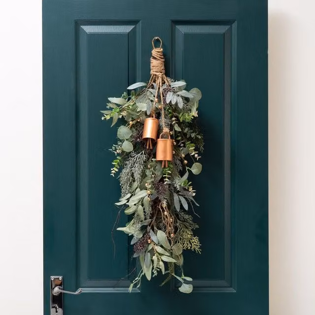 Scottish Everlastings Ltd Artificial Rustic Teardrop Wreath Swag with Bells in Green, 80 cm