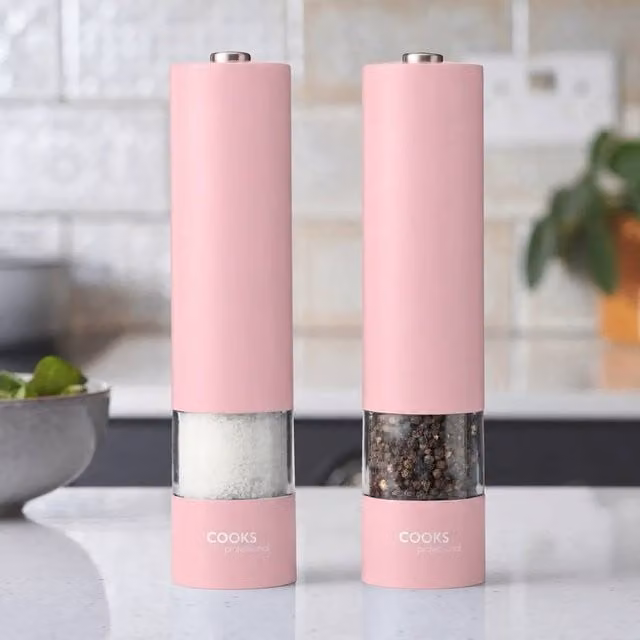 Cooks Professional Electric Salt and Pepper Mill Set, Stainless Steel Automatic Grinders in Pink
