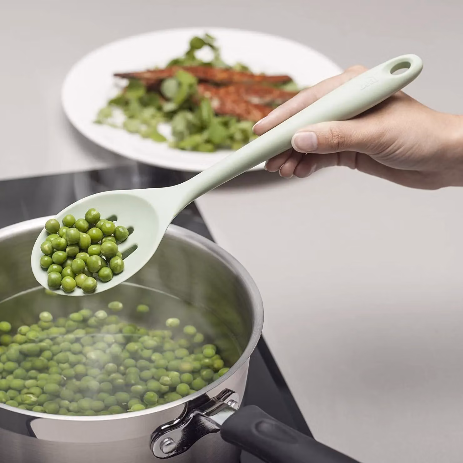Zeal Silicone Slotted Spoon Skimmer in Green, 28 cm – 3
