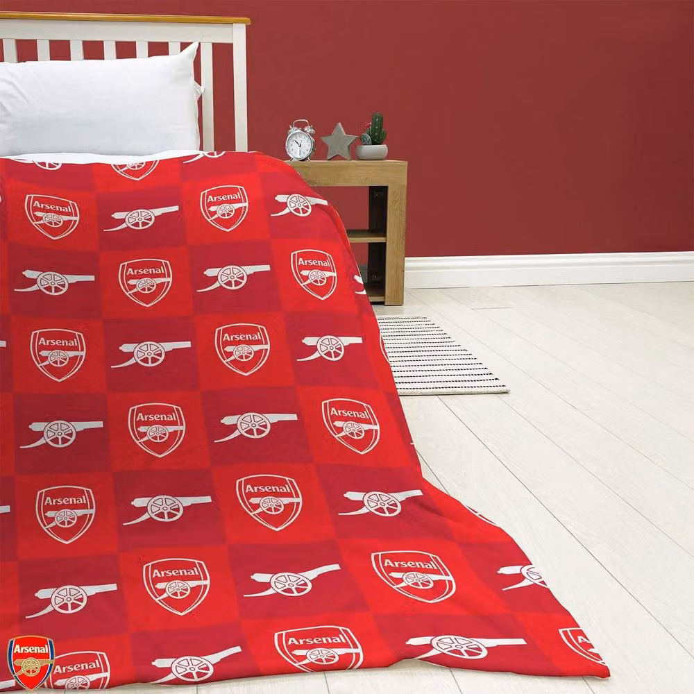 Arsenal FC Red Checked Polyester Fleece Baby Blanket – 3