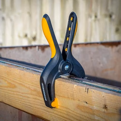 Roughneck Heavy-Duty Plastic Hand Clip, Black, 75mm – 4