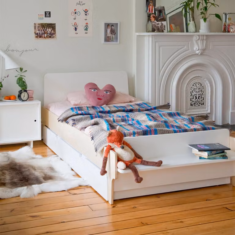 Oeuf NYC River Trundle Bed in White