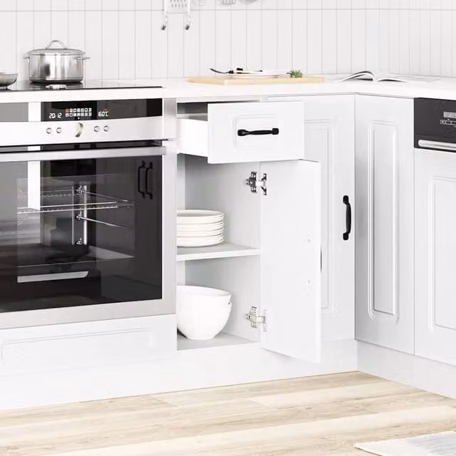 Berkfield Home Kalmar White Kitchen Base Cabinet with Hinged Doors and Internal Shelves