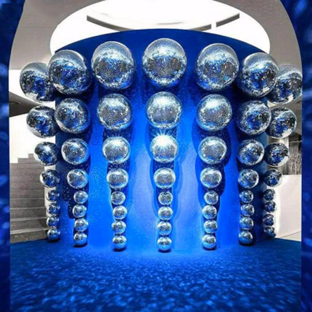 SPETLEK Silver Mirror Disco Ball Hanging Glitter Bauble, Diameter: 20 cm – 2