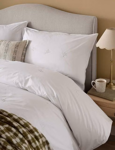 Laura Ashley Keeleigh Posy Floral Pure Cotton Bedding Set, White, 90x190 cm