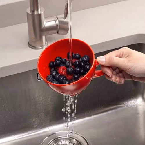 Zeal Melamine Berry Colander with Handles, Red, 10 cm – 2